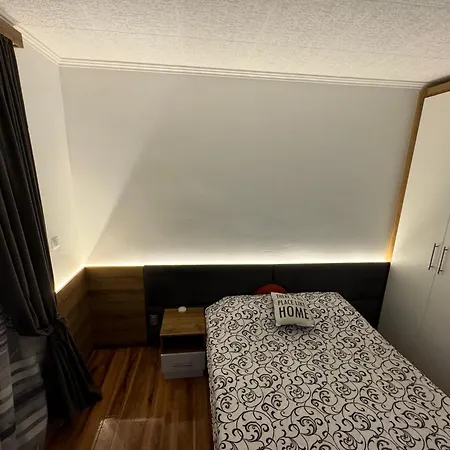 Vema 4 Apartment